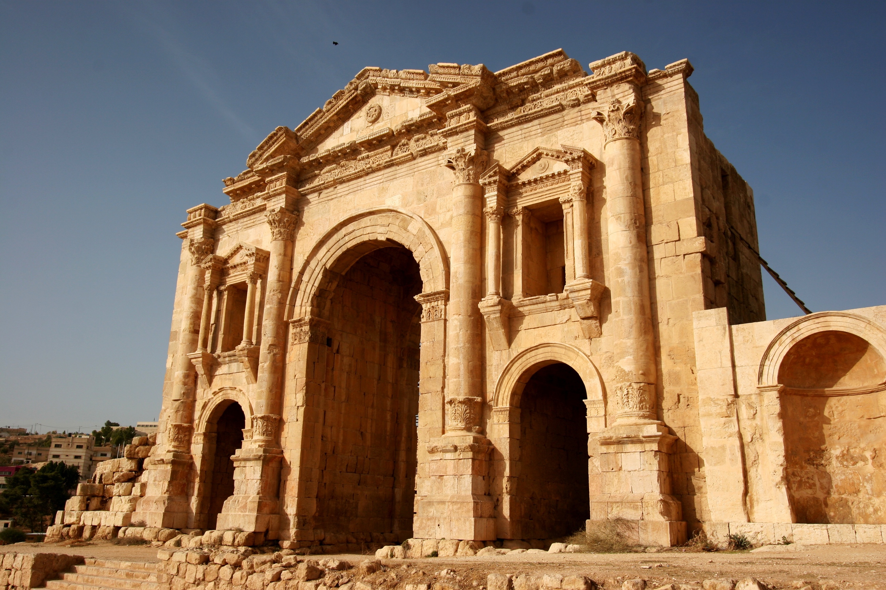 Jordánsko Jerash Hadriánov oblúk