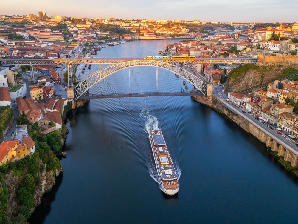 Porto – rieka Douro a most Dom Luís I, Portugalsko